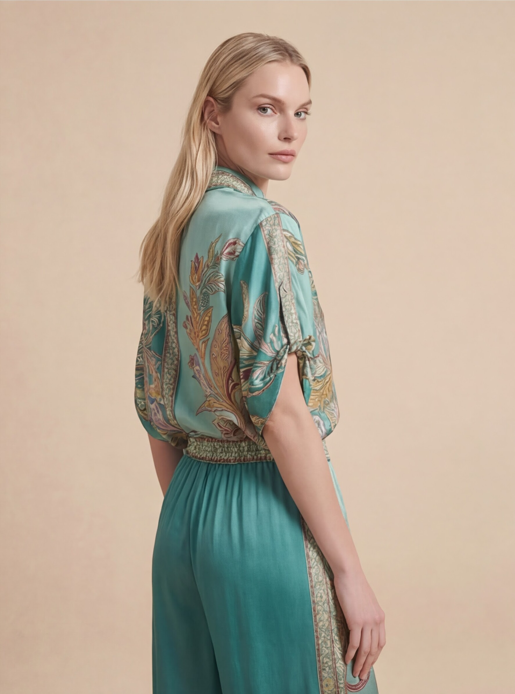 Compleu Paisley Jewel