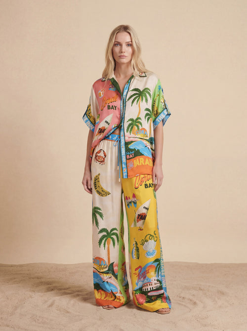 Compleu Banana House